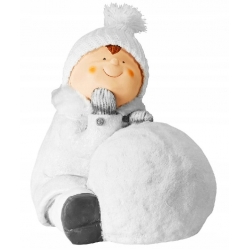 Chłopiec ze śniegową kulą ozdoba świąteczna